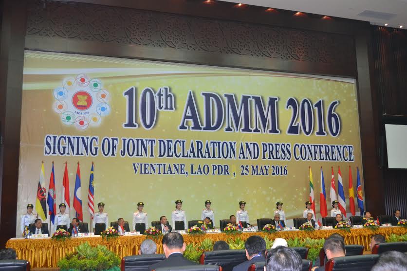 សន្និសីទថ្នាក់រដ្ឋមន្ត្រីការពារជាតិអាស៊ានលើកទី១០